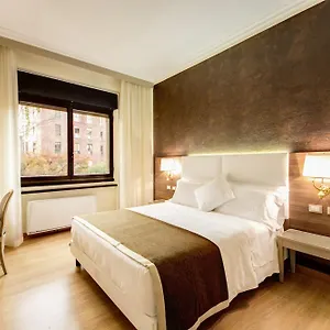 4* Hotel Romana
